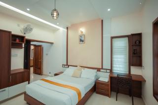 The Tales - Luxury Private Pool Resort - Kozhikode - 3