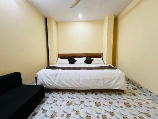Krishna Villa - Varanasi - 4