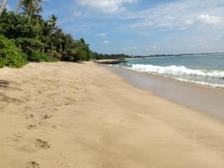 Raja Beach Place - 0