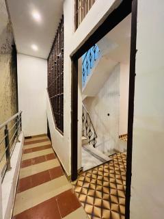 Krishna Villa - Varanasi - 2