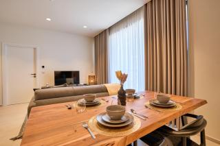 Panorama 20th Floor Suite with Magnificent Views - St Julian's - 3