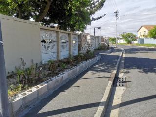 Coastal Cozy 1 - Cape Town - 1