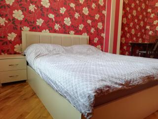Private Room in Shared Apartment - Bakoe - 9