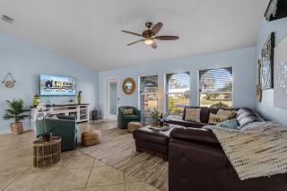 Bicycles, Heated Pool, Pet-Friendly - Villa Turquesa - Roelens - Cape Coral - 1