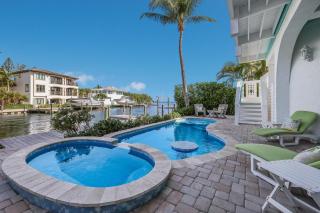 Bayshores - Holmes Beach - 6