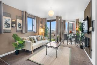 Orient City Loft with Free Parking, Balcony, and Netflix - Birmingham - 9