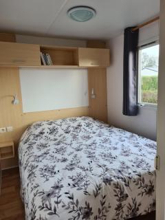 Mobil Home Beg Meil 300m plage avec piscine partagée, terrasse privée et Wi-Fi - Fouesnant - 3