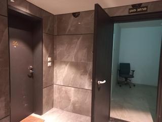 Urban Balcony 36 - 8