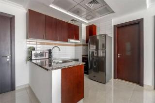 Beautiful 1BR Apt on High Floor with Partial Sea View - 7