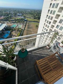 Cozy Studio 5 Mins to Sky Ranch with Pool & View - Tagaytay - 0