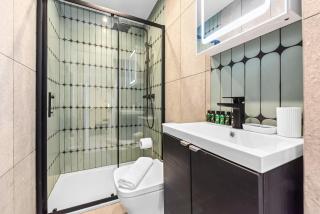 Chic & Trendy Designer Studio with Full Kitchen - Londra - 7