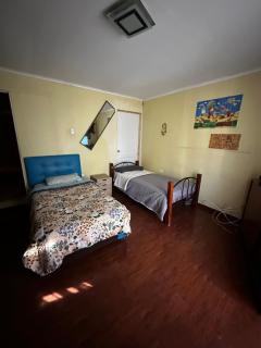 HABITACION DOBLE baño compartido - 4