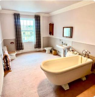 Noblethorpe Hall - 1