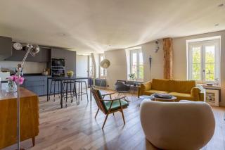 Amazing flat ! 2 bed rooms downtown - Lione - 1