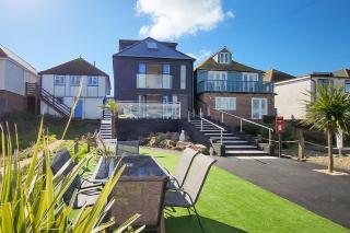 Aqua Blu Beach House Holiday Rental - Pevensey - 1
