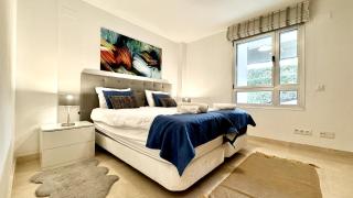Modern Flat with Private Garden in Royal Banus - Marbella - 6