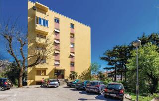 Lovely Apartment In Rijeka With Wifi - 2