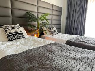 Sunset Beach Guest House - Almada - 3