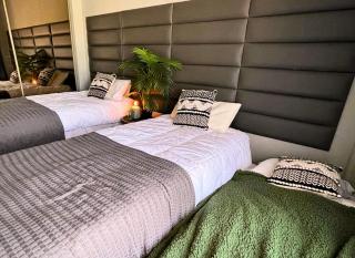 Sunset Beach Guest House - Almada - 2