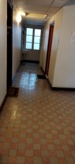 Petit studio rénové proche Place République 75011 - París - 1