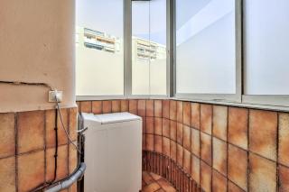 Modern 2BR Flat - Haut de Nice - 1