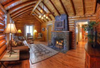 Historic Log Cabin #14 at Horse Creek Resort - Rapid City - 7