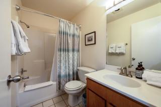15 Lodge - Hood River - 2