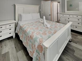 Pleasure Pier Retreat #1 - 7