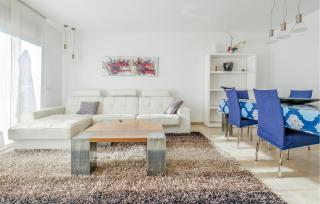 3 Bedroom Amazing Home In Pineda De Mar - Pineda de Mar - 9