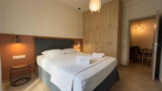 Nicolas Home - Atene - 7