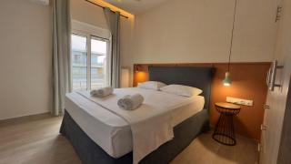 Nicolas Home - Atene - 4