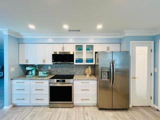 Stunning single family home with private pool on the quiet south end of Fort Myers Beach - 5