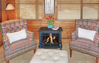 Deja View Cabin - 6