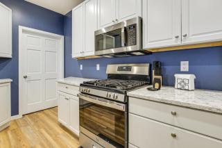 2 Mi to Lake Michigan Home with Patio in Green Bay - Green Bay - 3