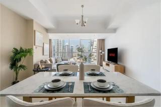 Elegant 1BR Apartment With Partial Sea View in Court Tower - 8