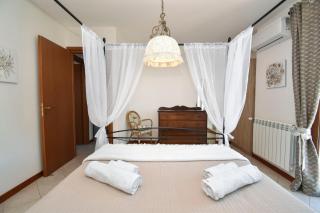 Casa Carini - Villa Vacanze sul Mare con piscina idromassaggio - Carini - 2