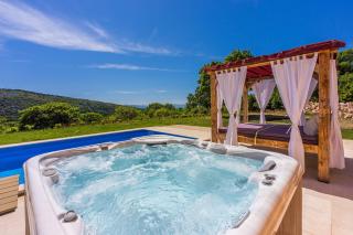 Atemberaubende Villa mit Whirlpool, Meerblick, Billard, Ping-Pong, Privatpool, Grill - 9