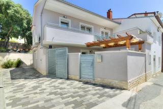 Traumhafte Villa nur 300 Meter zum Strand mit beheiztem Pool, Whirlpool, Kicker, Grill - 7