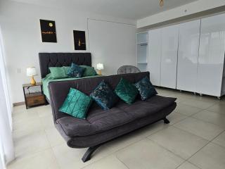 Tropical Vista iFreses, 2nd floor! AC, TV and Pool - Guayabos - 3