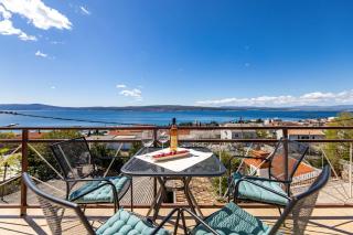 Modernes Apartment mit traumhaften Meerblick, nur 400 Meter zum Strand - Crikvenica - 9