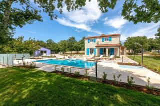 Strandnahe Steinvilla nur 800 Meter zum Strand mit Privatpool, BBQ, Waschmaschine - Funtana - 7