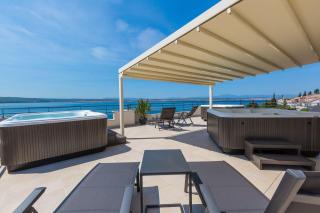 Beeindruckendes Apartment nur 100 Meter zum Strand mit Jacuzzi, Sauna, Meerblick, WiFi - Dramalj - 9