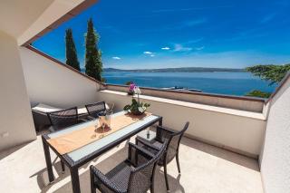Atemberaubendes Penthouse direkt am Meer mit Meerblick, 2 Bikes, Fussbodenheizung, Privatparkplatz - Crikvenica - 9