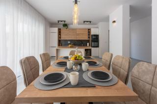 Traumhaftes Ferienhaus mit Privatpool, BBQ, klimatisierten Schlafzimmern, Aussendusche, Waschmaschine - Grižane - 1
