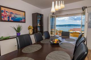 Traumhaftes Penthouse nur 400 Meter zum Strand mit Meerblick, Pool, Spielplatz, Grill - Dramalj - 4