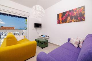 Strandnahe Villa mit Meerblick, 2 Bikes, beheiztem Privatpool - nur 300 Meter zum Strand - Dramalj - 2
