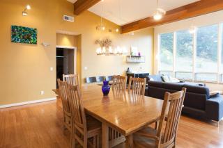 Mountain House - Mount Hood - 2