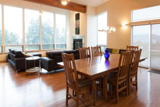 Mountain House - Mount Hood - 1