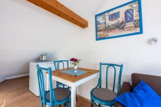 Atemberaubendes Studio direkt am Meer mit privatem Balkon, Grill, Meerblick - 1