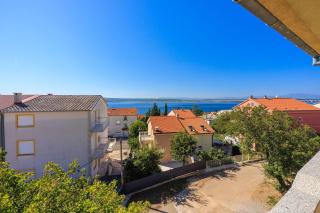 Lichtdurchflutetes Apartment nur 350 Meter zum Strand mit herrlichem Meerblick - Dramalj - 8